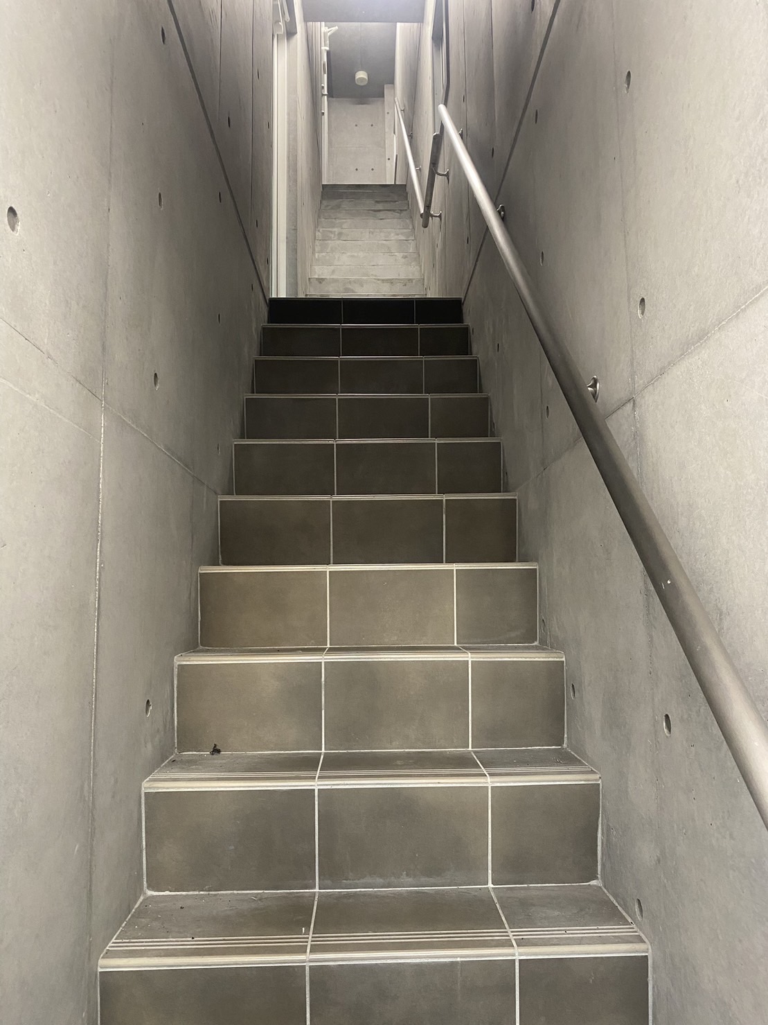 エントランス階段
